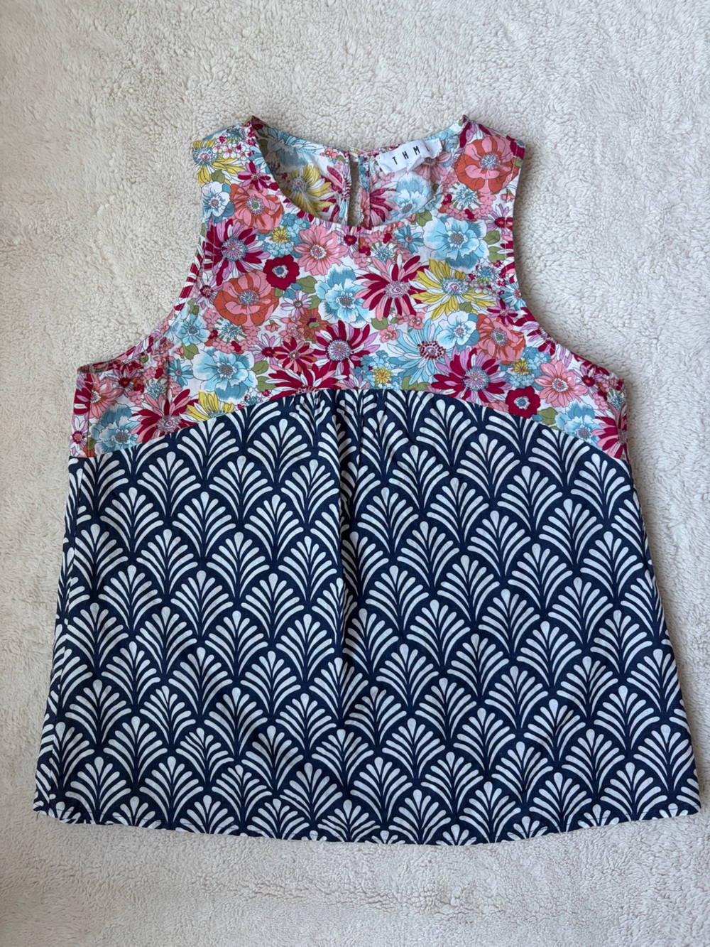 THML Floral & Navy Patterned Sleeveless Women’s Top Size XS
